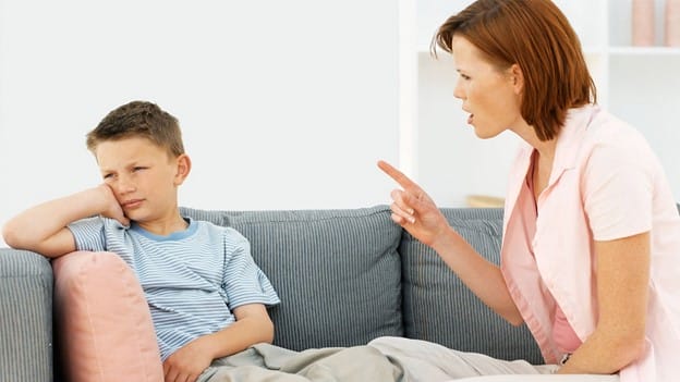 پنج اشتباه والدین که تمرکز کودک را از بین می‌برد